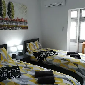 https://luxury-apartment-close-to-seafront.hotelssaintjulians.com